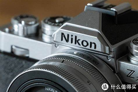 尼康将发布 Nikon Z f 全画幅复古相机，还有 S Line 35mm /135mm 镜头