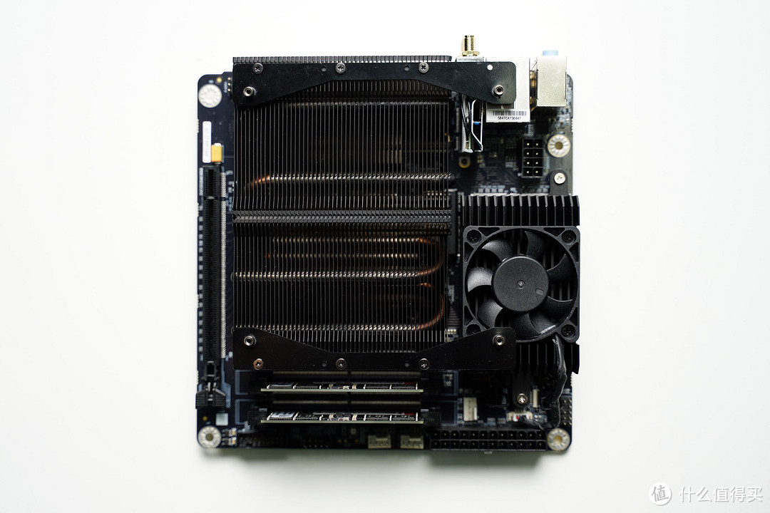 内行评测：当移动处理器遇上ITX主板 | 铭凡AR650i 首发实测