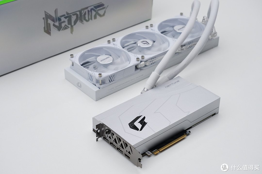 内行评测：小升级，大降价，4K游戏好选择丨七彩虹iGame GeForce RTX 4080 SUPER Neptune OC显卡首发评测