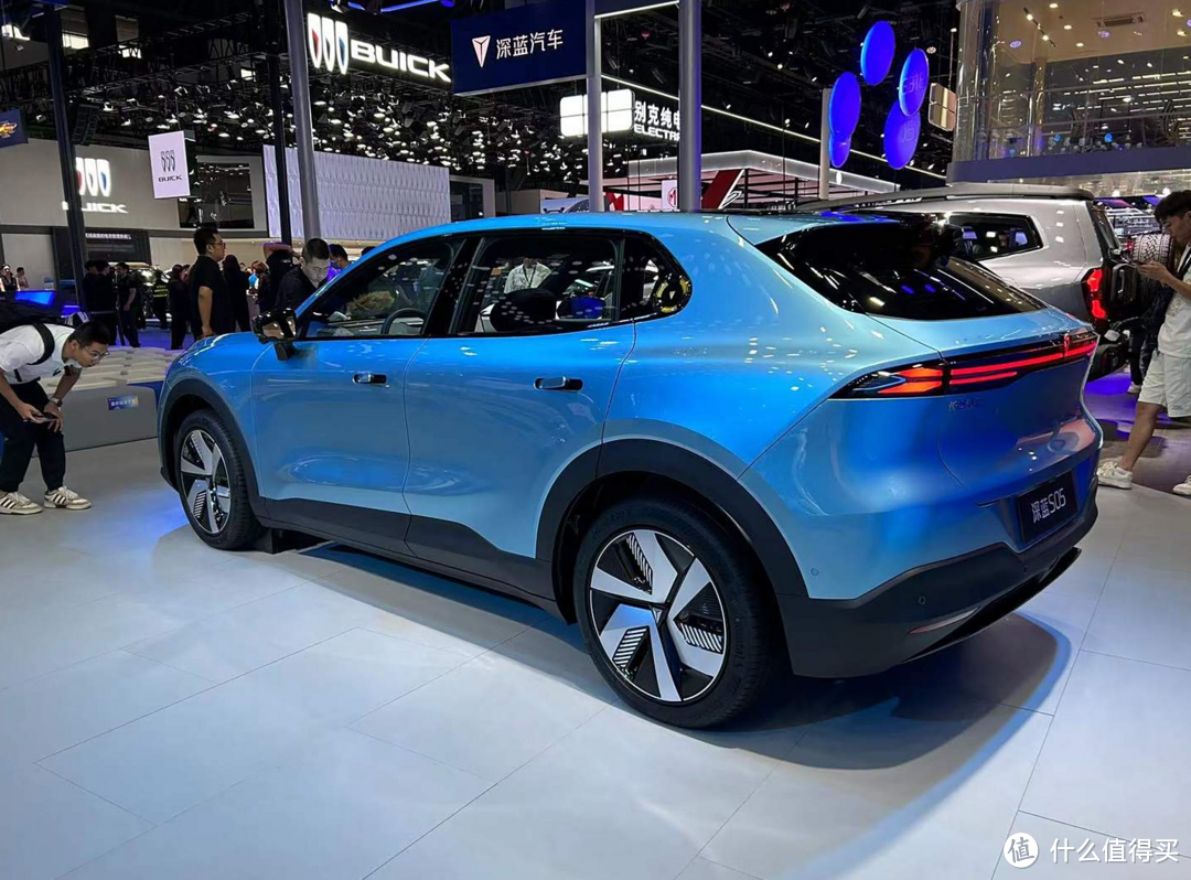 2024成都车展：深蓝全新SUV S05首发