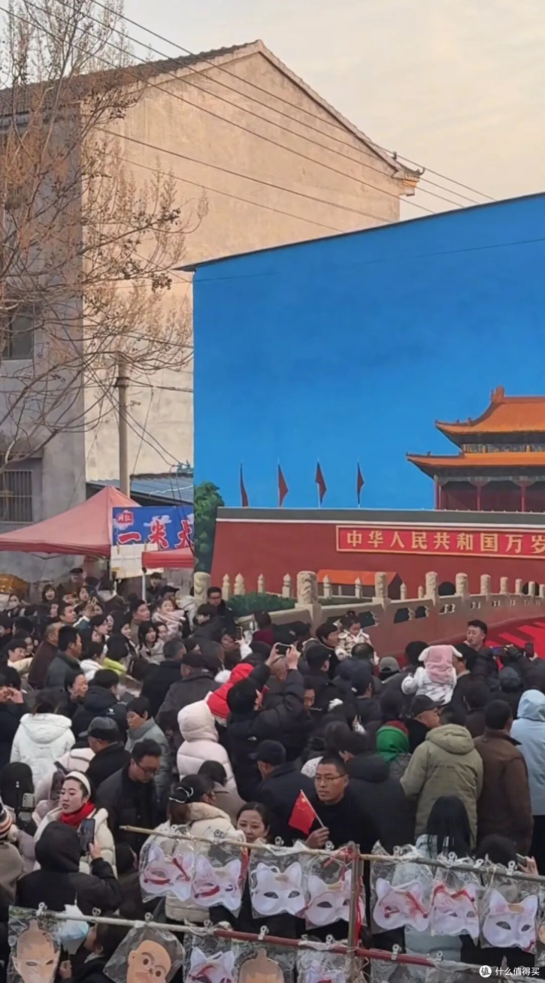 吴营村墙画一夜之间变成大白墙，谁见不得这个村子变好？